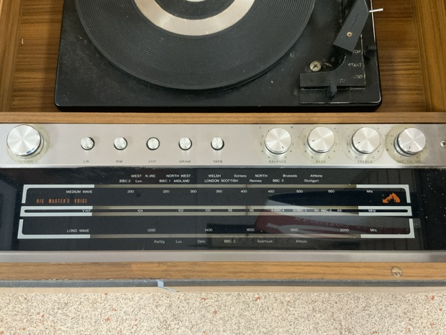 1970s VINTAGE HMV RADIOGRAM 135 X 50CM - Bild 3 aus 5
