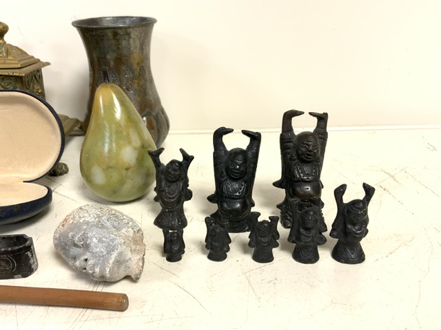 MIXED METALWARE INCLUDES BRASS SQUARE INKWELL, CHINESE MINIATURE FIGURES AND MORE - Image 2 of 2