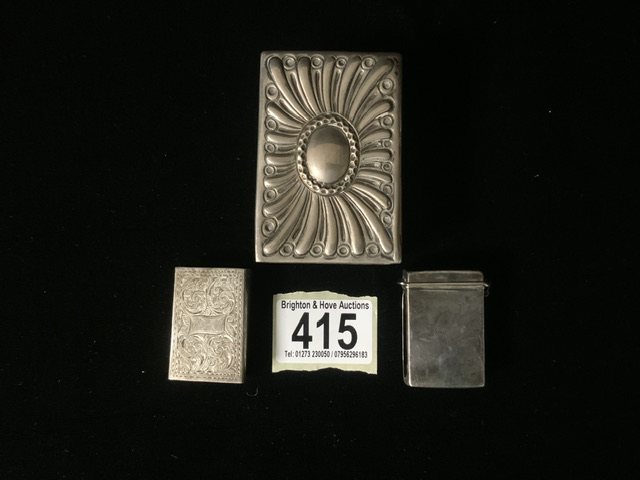 A VICTORIAN STERLING SILVER TABLE MATCHBOX COVER; LONDON 1893, SWIRL FLUTED DECORATION, VACANT