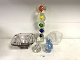 MIXED GLASSWARE INCLUDES GLASS SCULPTURE; 43CM, KOSTA BODA VASE AND MORE