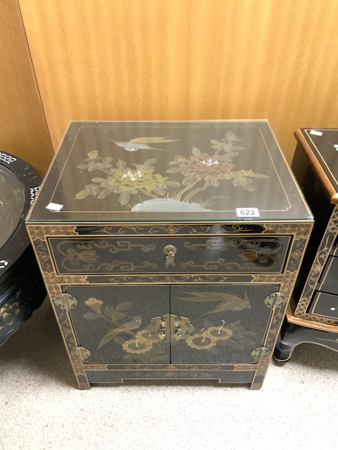 CHINOISERIE BLACK LACQUERED CUPBOARD HIGHLY DECORATED; 51 X 41 X 61 CM