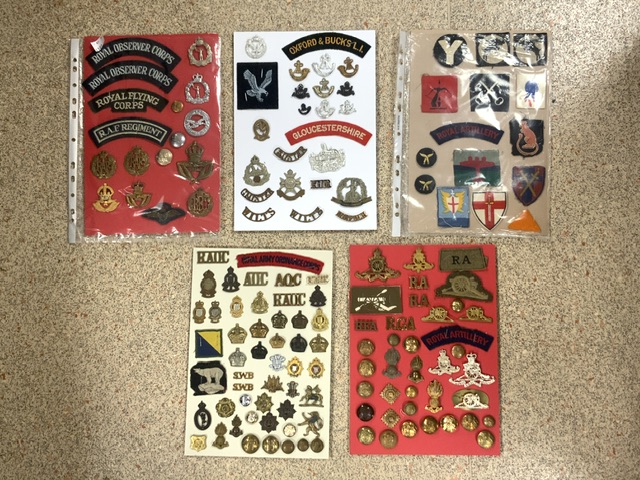 A QUANTITY OF METAL AND CLOTH CAP BADGES, BUTTONS AND SHOULDER TITLES INCLUDING; ROYAL ARTILLERY, - Image 2 of 2