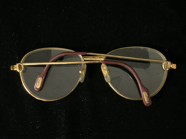 CARTIER: A CASED PAIR OF VINTAGE GLASSES, THE NOSE BRIDGE MARKED 'CARTIER PARIS 55 18', THE HINGES - Image 2 of 4