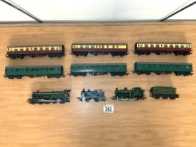 HORNBY - TRIANG OO GAUGE TRAINS AND CARRIAGES