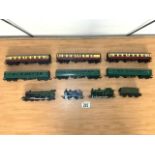 HORNBY - TRIANG OO GAUGE TRAINS AND CARRIAGES