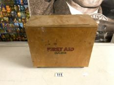 VINTAGE WOODEN CASE FOR FIRST AID