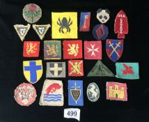 A QUANTITY OF MILITARY CLOTH BADGES, INCLUDING; 9TH ARMOURED DIVISION, WEST SCOTLAND DISTRICT,