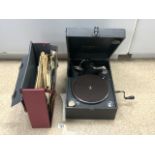 VINTAGE COLUMBIA GRAMOPHONE WITH 78'S RECORDS