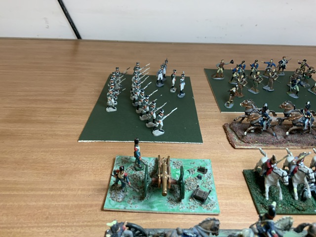 QUANTITY OF MINIATURE MILITARY FIGURES MOUNTED AS BATTLE SCENES - Image 2 of 4