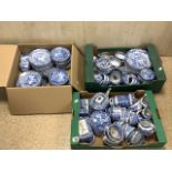 LARGE QUANTITY OF MAINLY SPODE (ITALIAN) BLUE AND WHITE