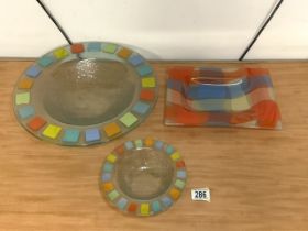 THREE PIECES OF ART GLASS INCLUDES SIGNED BY JOHN DUNN PIECE