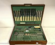 LARGE VINTAGE CANTEEN OF CUTLERY BY JAMES DIXON & SONS