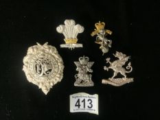 A QUANTITY OF METAL MILITARY CAP BADGES, INCLUDING; FIFE & FORFAR SCOTTISH HORSE YEOMANRY,