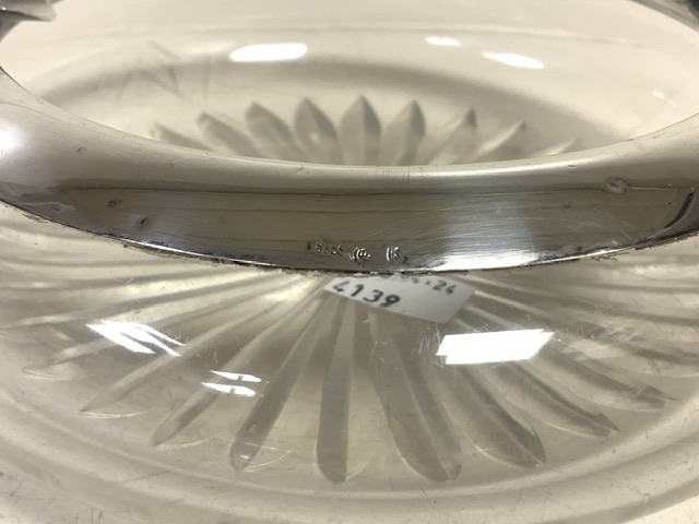 A LARGE GERMAN SILVER MOUNTED GLASS ASHTRAY, STAMPED WITH NATIONAL MARK AND 835S, CIRCULAR FORM, TWO - Image 2 of 2