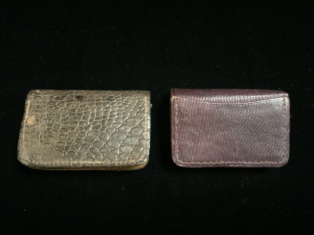 TWO VINTAGE LEATHER SMALL COIN PURSES; LENGTH 6CM - Image 2 of 2