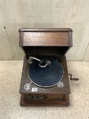 VINTAGE GRAMOPHONE