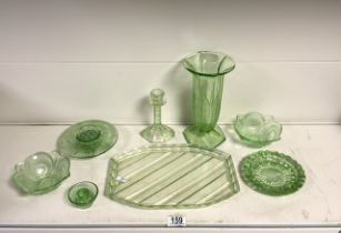 MIXED VINTAGE GREEN GLASSWARE INCLUDES URANIUM