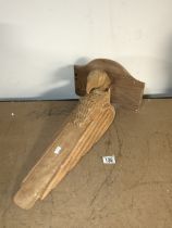 CARVED WOODEN SCONCE 'BIRD'