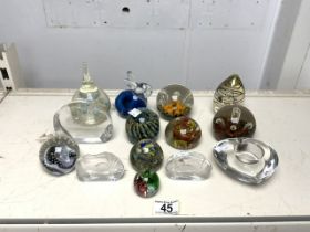 A QUANTITY OF GLASS PAPERWEIGHTS,; INCLUDING; CAITHNESS, GOZO AND OTHERS; SOME SIGNED
