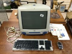 I MAC APPLE COMPUTER MODEL NO M5521 WITH KEYBOARD AND MOUSE