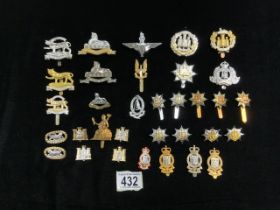 A QUANTITY OF MILITARY METAL CAP BADGES INCLUDING; EAST ANGLIA, NORTHAMPTONSHIRE, ROYAL ANGLIAN