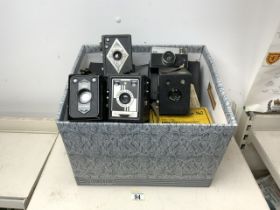 QUANTITY OF ANTIQUE AND VINTAGE CAMERAS, KODAK, CONWAY, OLYMPUS, AGFA, ENSIGN AND MORE