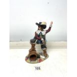 ROYAL DOULTON FIGURE D'ARTAGNAN; 23CM