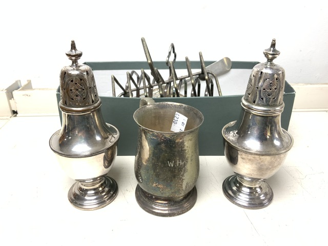 MIXED SILVER PLATED ITEMS INCLUDES TWO TOAST RACKS AND MORE - Image 2 of 3