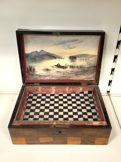 ANTIQUE ROSEWOOD WOODEN BOX WITH A CHINESE WATERCOLOUR INSIDE THE LID; WITH WORKING KEY; 25.5 X - Image 2 of 3