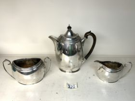 EDWARDIAN HALLMARKED SILVER THREE PIECE OVAL TEA SERVICE WITH RIBBED BORDERS; DATED 1904 BY EDWARD