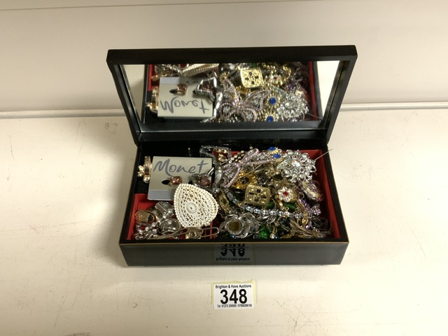 QUANTITY OF COSTUME JEWELLERY INCLUDES MONET AND MORE