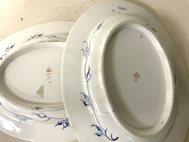 TWO VICTORIAN DERBY PLATES WITH A 19TH CENTURY SEVRES PAINTED PLATE - Image 4 of 4
