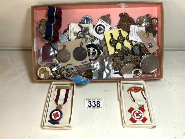 QUANTITY OF BADGES, MEDALS AND MORE