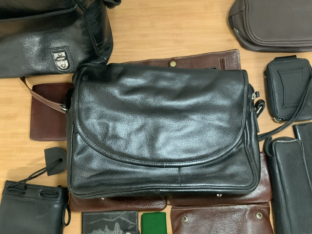 QUANTITY OF LEATHER BAGS AND MORE INCLUDES WOODBRIDGE - Image 3 of 3