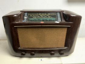 VINTAGE BAKELITE PHILIPS B158 MODEL RADIO; 54 X 35CM