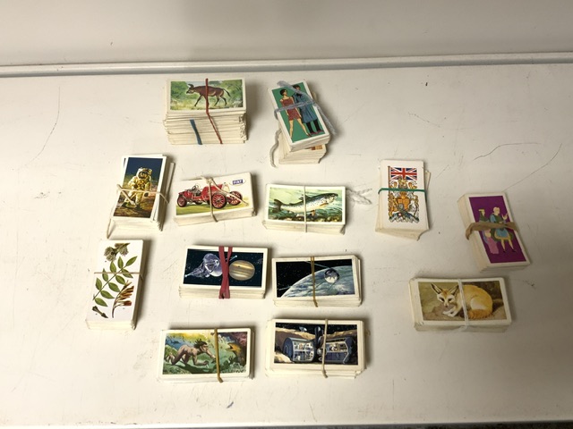 QUANTITY OF TEA / CIGARETTE CARDS; SOME IN BOOKLETS; SOME LOOSE - Image 8 of 8