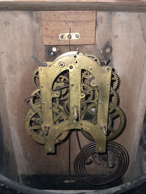 ANTIQUE MAHOGANY WALL CLOCK IN NEED OF RESTORATION; 78CM - Image 4 of 7