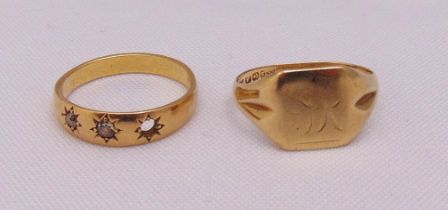 9ct gold signet ring and another ring, approx total weight 7.6g