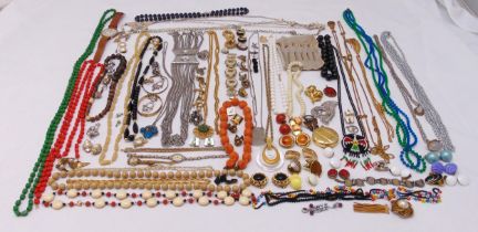 A quantity of costume jewellery to include necklaces, brooches, earrings, bracelets, watches