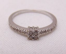 18ct white gold and diamond dress ring, approx total weight 2.1g