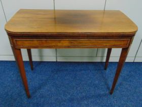 Georgian rectangular mahogany games table on four tapering rectangular legs, 46 x 91 x 71.5cm