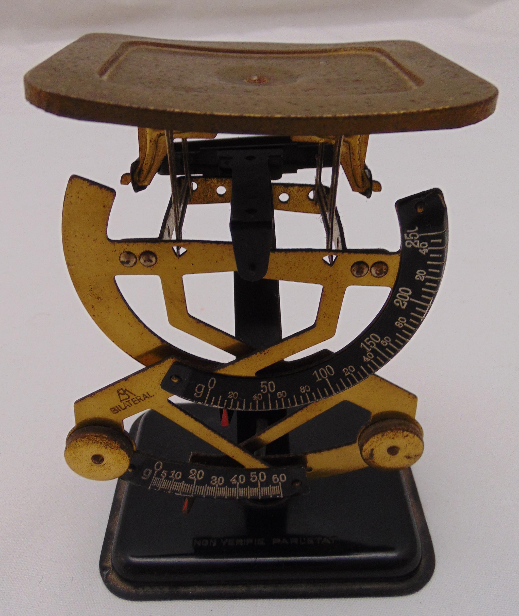 A mid 20th century postal scale on raised rectangular base, 16cm (h)