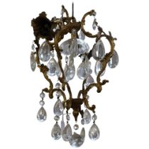 Gilt-metal chandelier with lustre drops