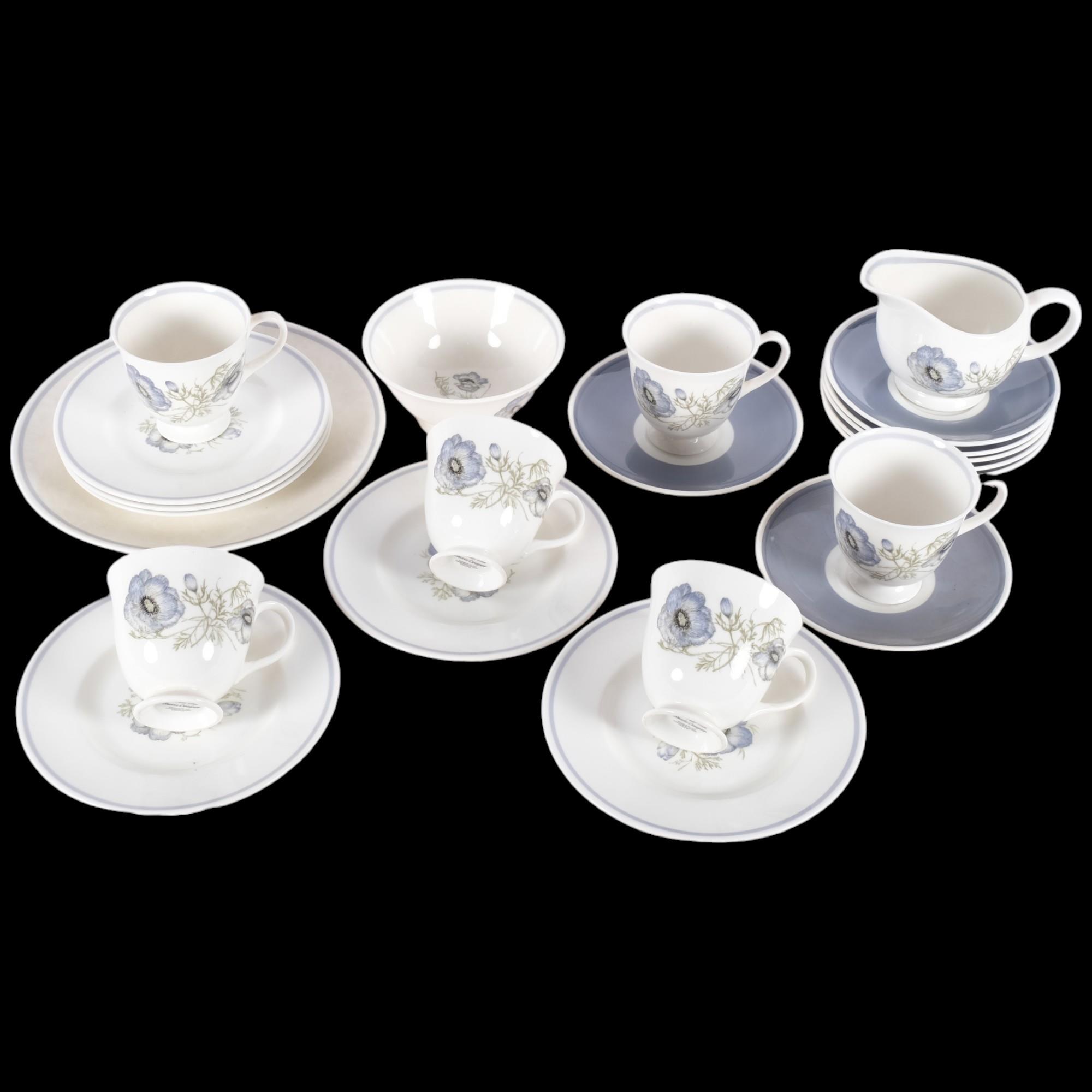 A Wedgwood Susie Cooper "Glen Mist" design part tea service, including 6 cups, associated saucers