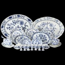 A comprehensive Meissen porcelain dinner service, late 19th century Onion pattern, including 3