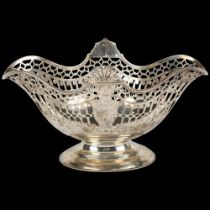 A George V silver table centre pedestal fruit bowl, William Hutton & Sons Ltd, London 1910, 24cm x