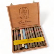 Leon Jimenes, 20 unused cigars in original box, a Monte Christo cigar, and 2 others The Monte