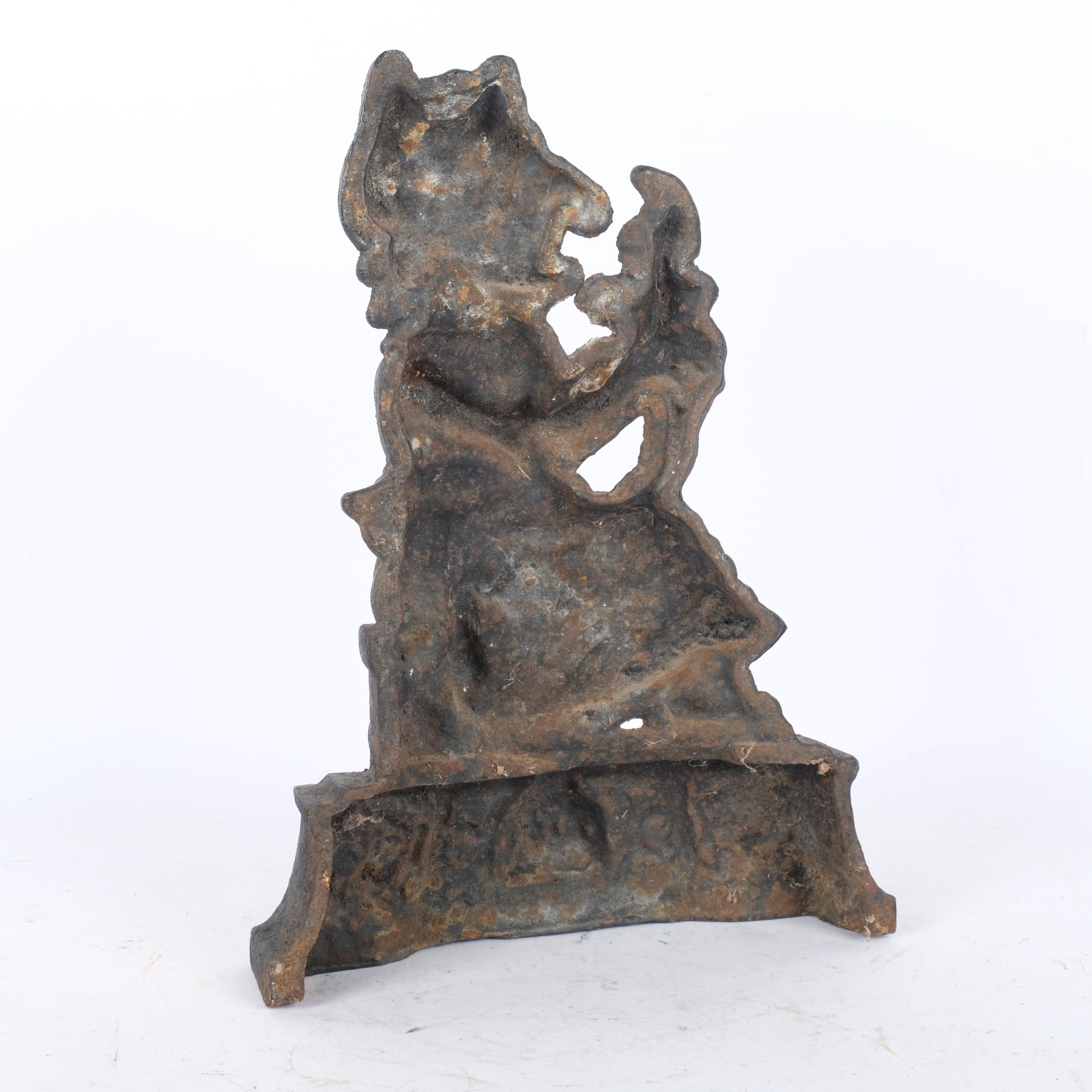 A cast-iron Mrs Punch doorstop, H34cm - Image 2 of 2