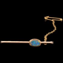 A 9ct rose gold opal doublet bar brooch, 5cm, 2.6g