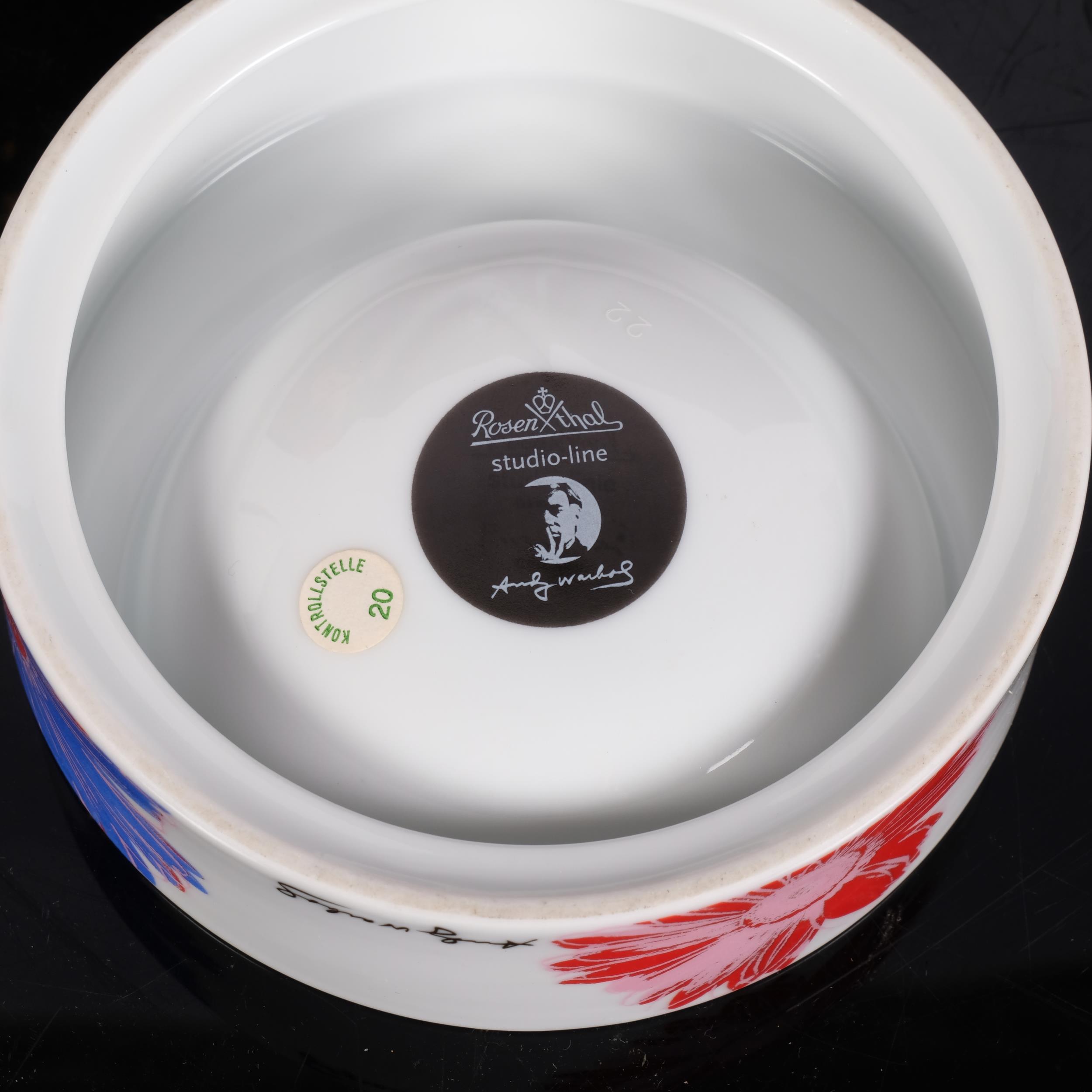 The Andy Warhol Foundation for Rosenthal Studio Line, a daisies decorated bowl, diameter 12cm, label - Image 2 of 2